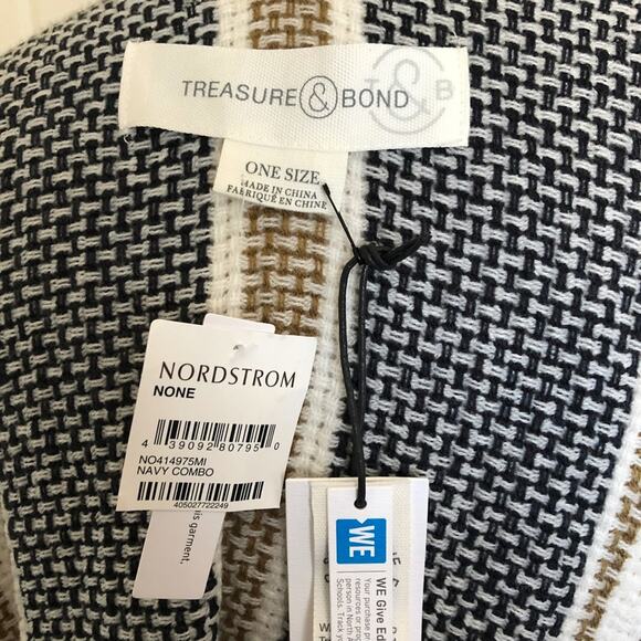 TREASURE & BOND Open Weave Tassel Ruana Navy Tan One Size NWT - Picture 4 of 5